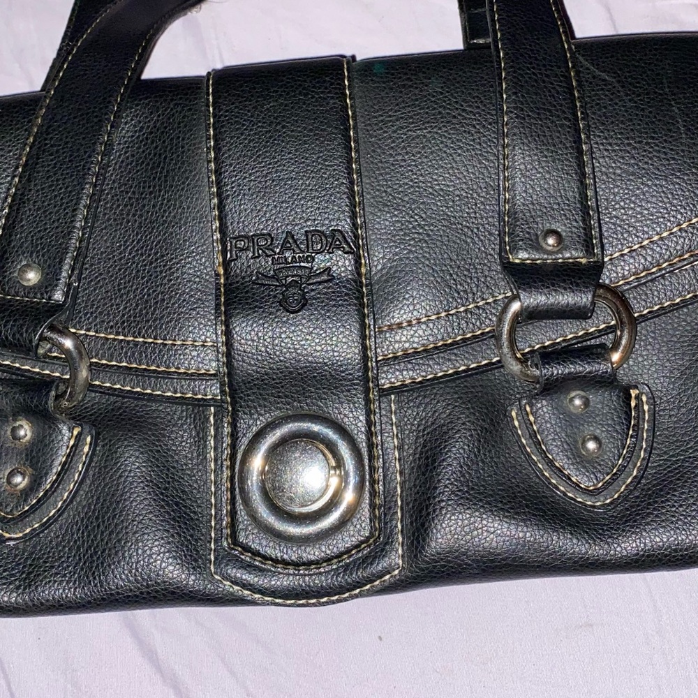 Leather handbag
